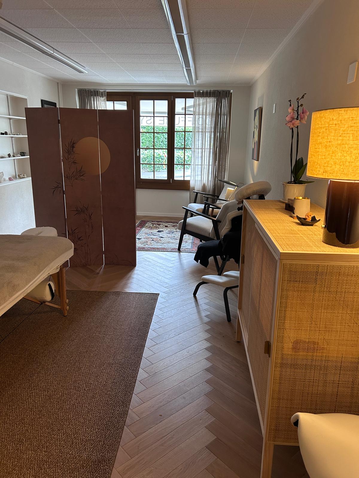 Cabinet Massage-rivegauche, Corsier